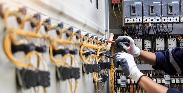 Professional Electrician technician working in Villas, NJ